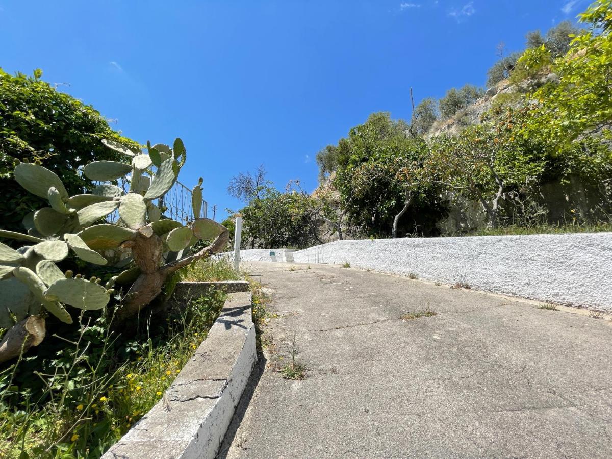 Villetta - Qui Dove Il Mare Luccica - Affitti Brevi Italia Monte Sant'Angelo Luaran gambar