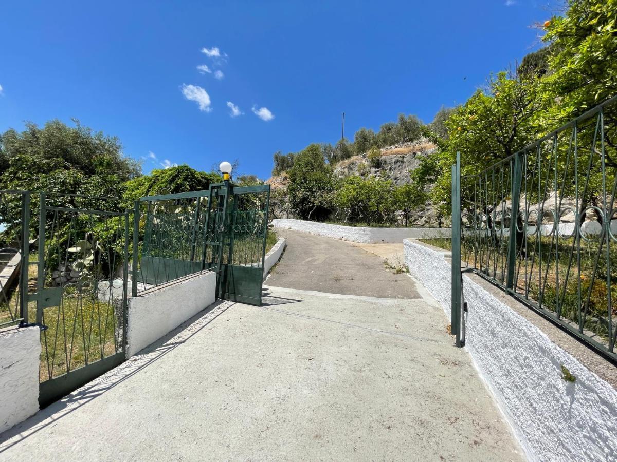 Villetta - Qui Dove Il Mare Luccica - Affitti Brevi Italia Monte Sant'Angelo Luaran gambar