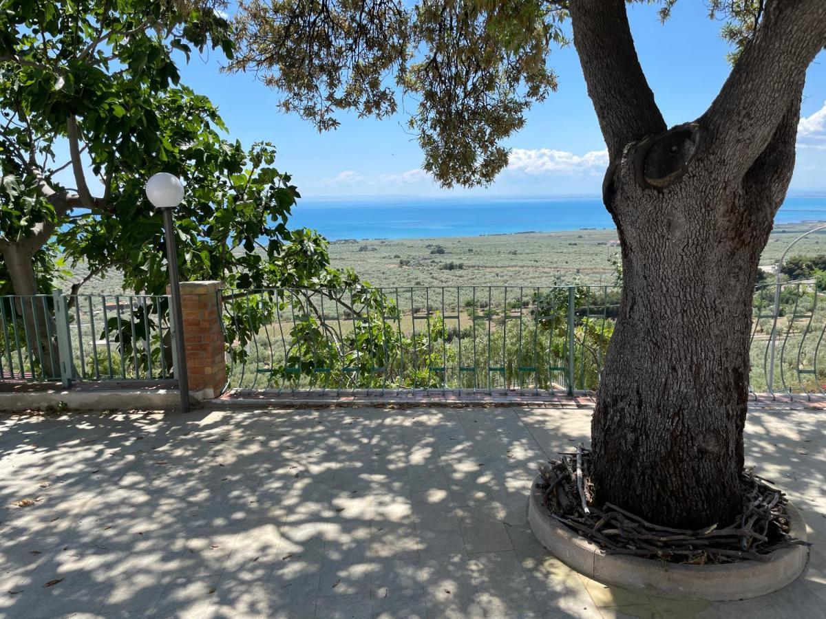 Villetta - Qui Dove Il Mare Luccica - Affitti Brevi Italia Monte Sant'Angelo Luaran gambar